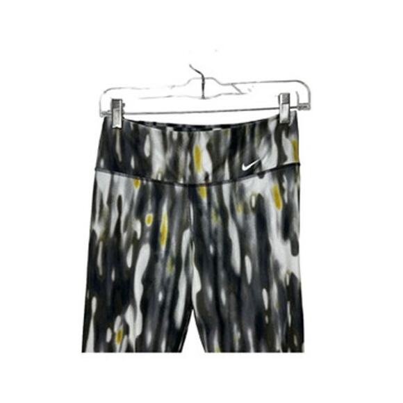 Nike Dri-Fit Gray & White Cropped 20" Leggings Women's Size Small - Picture 5 of 5